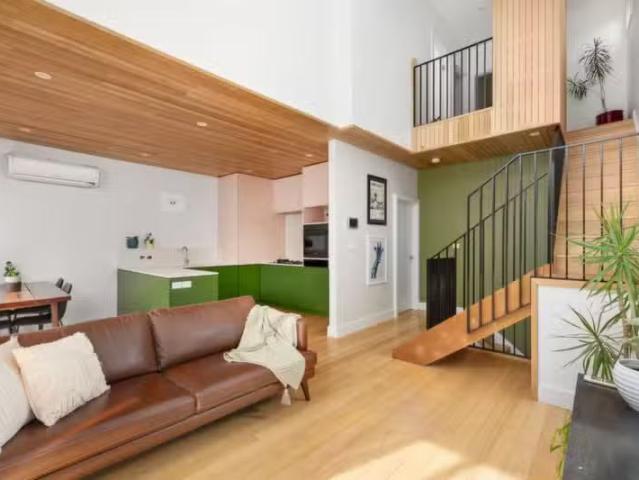 Deal! 8/68 Diamond Creek Road, Greensborough VIC 3088 Townho.