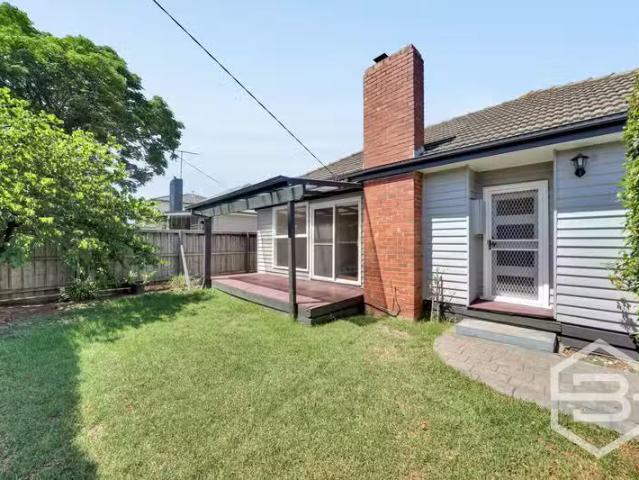 For Rent! 86 Clydesdale Road, Airport West VIC 3042