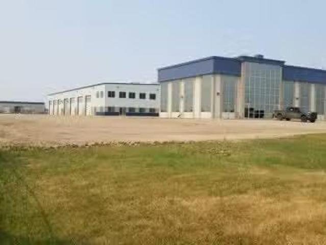 Rental! 8701 102 Street, Clairmont, AB, T8X 5G8 commercial f.