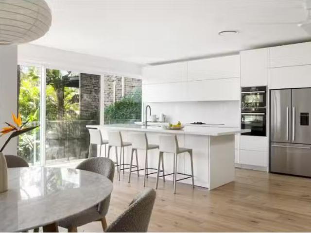 Cozy 87 Hudson Parade, Avalon Beach House for rent Listed by.