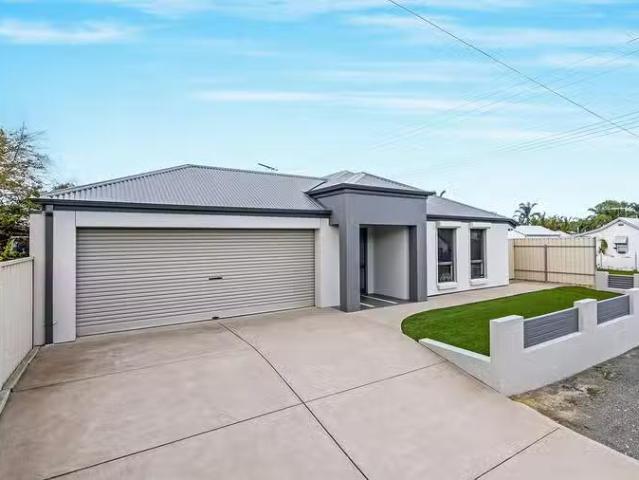 New 88 Fenton Avenue, Christies Beach, SA 5165