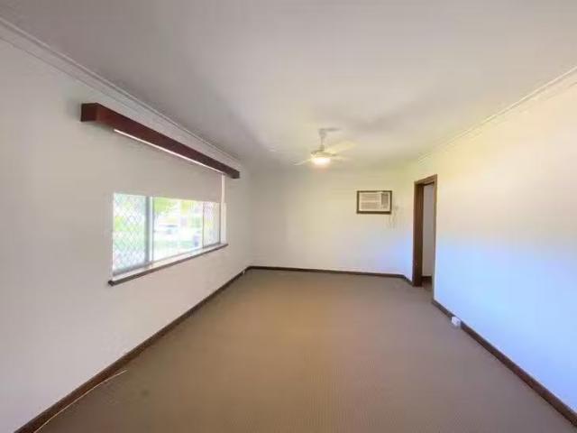 Just in! 8 Walker Court, Kardinya, WA 6163