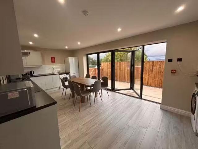 New 8 BA 1 bedroom house share for rent in Forester Hill Avenu.