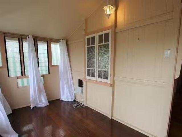 For Rent! 8 Beaton Street, West Mackay, QLD 4740