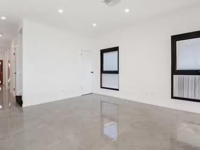 New 8 O'neill Street, Parafield Gardens, SA 5107