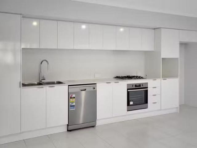 For Rent! 8A Blair Street, Ripley, QLD 4306