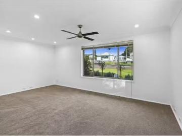 Weston, Cessnock - Garden