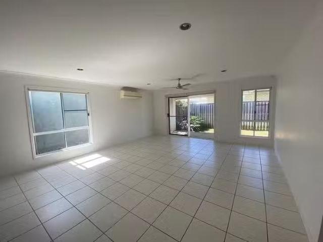 For Rent! 91 Scarborough Circuit, Blacks Beach, QLD 4740