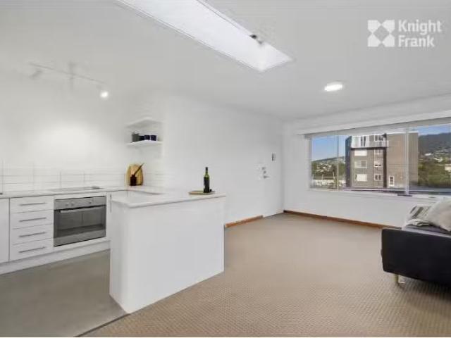 New 9/2A Sayer Crescent, SANDY BAY Apartment for rent Listed.