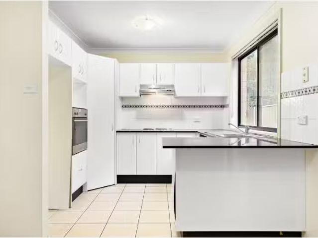 Charming 9/31 Blenheim Avenue, Rooty Hill Townhouse for rent.