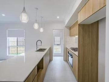 Rental! 93 Edinburgh Crescent, Gleneagle, QLD 4285
