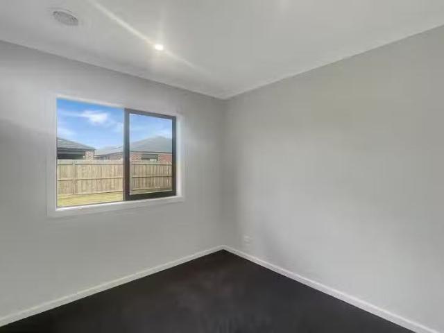 Just in! 95 Newbridge Boulevard, Wallan, VIC 3756