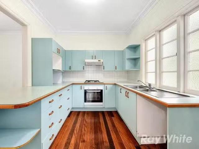 Cheap 9 Glin Avenue, Newmarket, QLD 4051