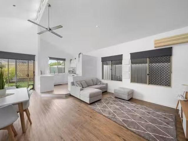 Cheap 9 Greygum Place, Currimundi, QLD 4551
