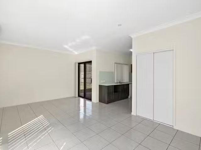 Deal! 9 Jersey Street, North Lakes, QLD 4509