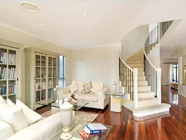 Unique 9 Magnolia Close, FRENCHS FOREST House for rent Listed.