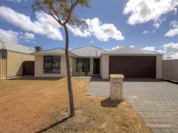 Rental! 9 Nutmeg Place, Wattle Grove, WA 6107