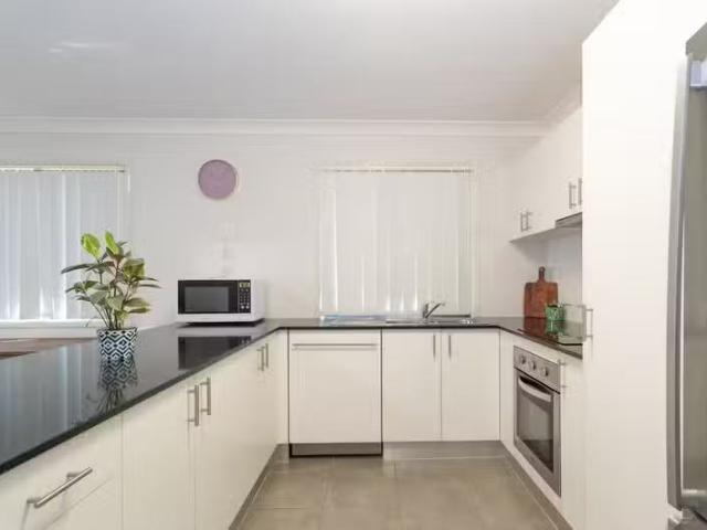 Deal! 9 Peregian Court, BLACKS BEACH, QLD 4740 House for Rent