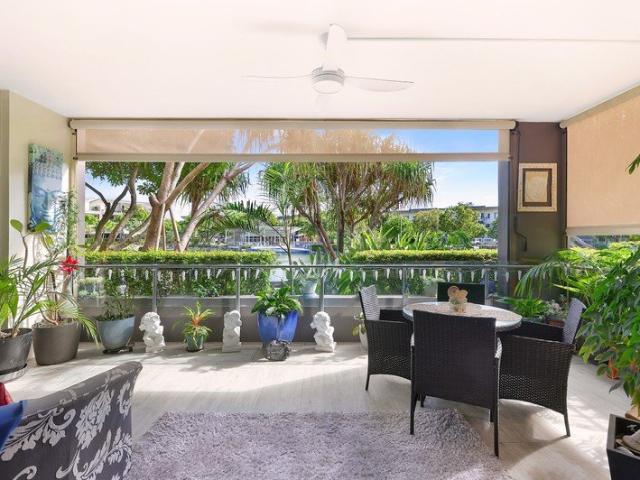 Unique Corner Apartment with Dual Water Views