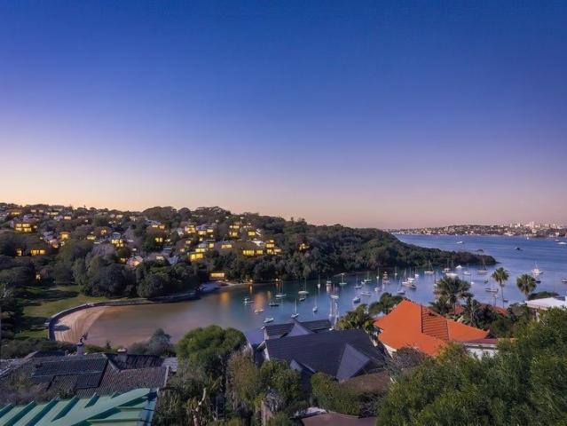 Unique Character Home With Idyllic Harbour Backdrop