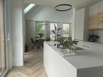 Unique and stylish maisonette apartment for rent