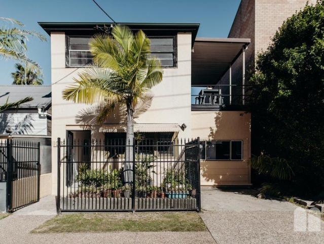 Unique and versatile residence, footsteps from Gregson Park