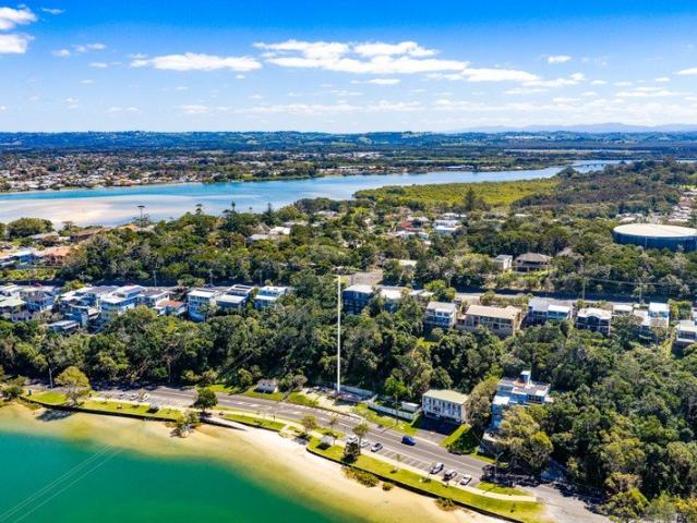 Unique Absolute Waterfront Parcel for your realisation