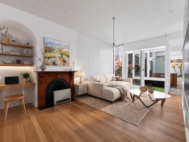 Unique Architecturally Designed Terrace by Carter Williamson Architects Light Cannon House