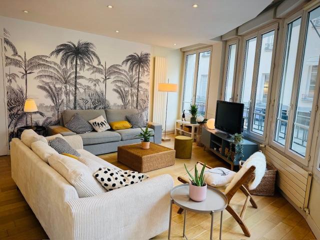 Unique ! Au coeur du Quartier piéton Montorgueil Grand App. 112m² Paris 2ème