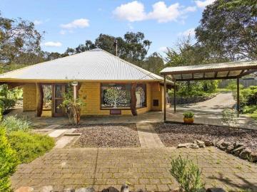 Unique Australian charm opportunity in Nairne
