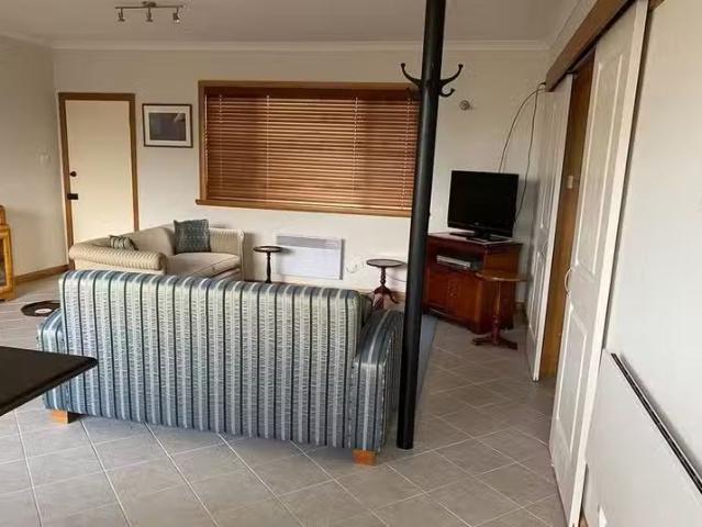 Cozy b/74 Tomahawk Drive, TOMAHAWK, TAS 7262 Unit for Rent