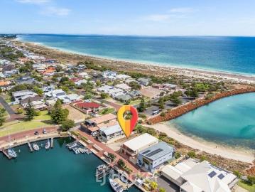 UNIQUE BEACH FRONT AND CANAL FRONT PROPERTY!