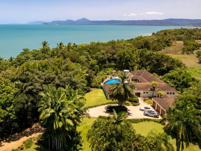 Unique Beachfront property in Far North Queensland