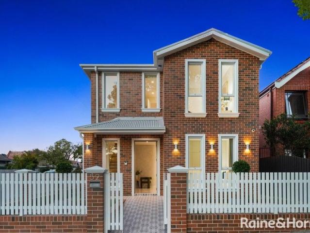 Unique Brand New Masterpiece Residence in the Heart of Drummoyne