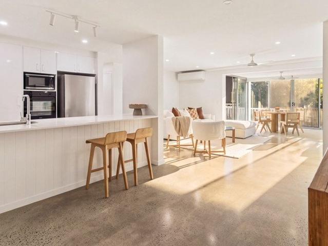 Unique Ground Floor Apartment Prime Position
