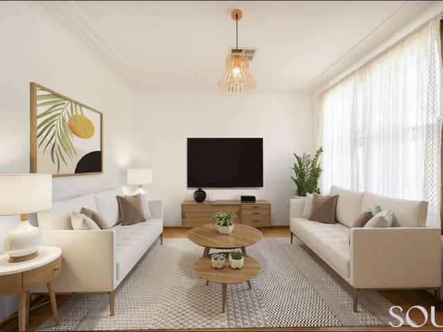 Unique Dual Living Opportunity!