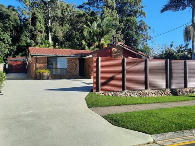 Unique Dual living property in the heart of the Sunshine coast