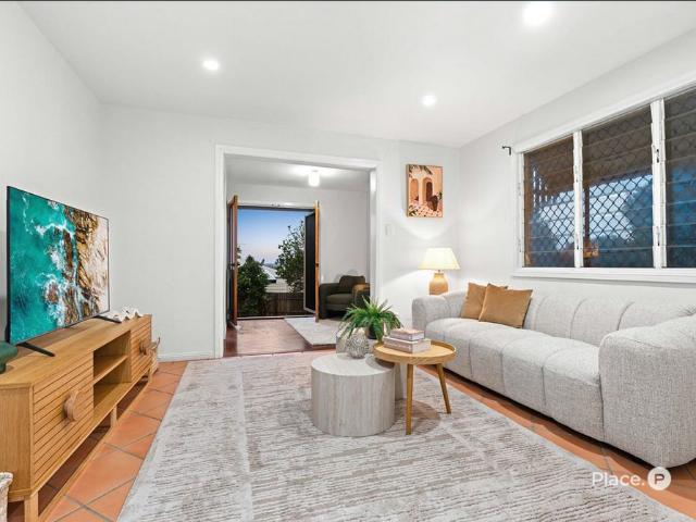 Unique Family Home Looking For It’s New Family