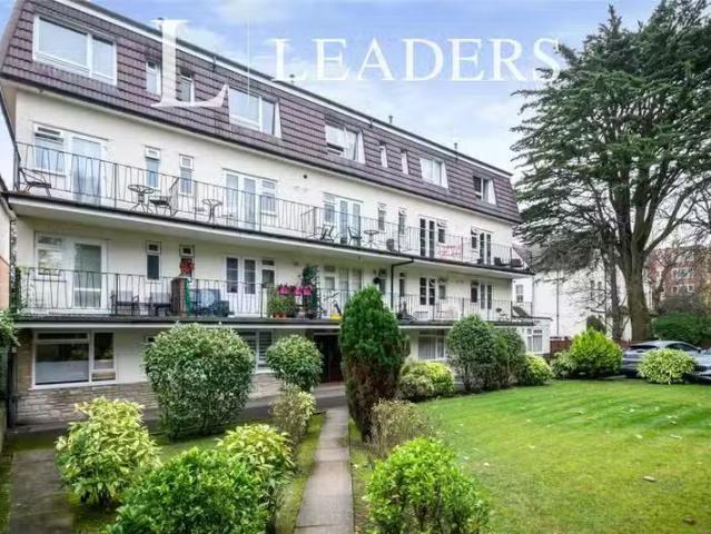 Nice House for rent in Knyveton Road, Bournemouth, Dorset, BH1