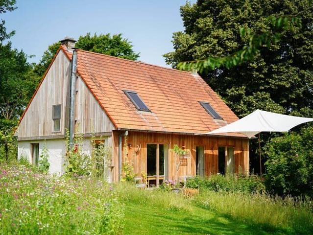 Unique home with beautifully garden in Ellezelles