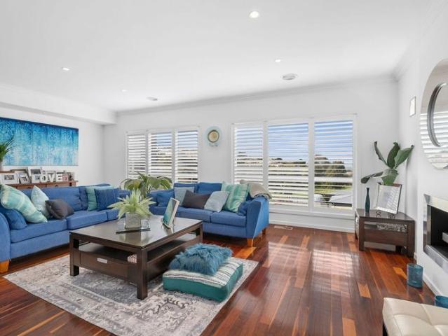 Unique Offering Executive Home Set Over 1489 m2 Pool Maintenance Included