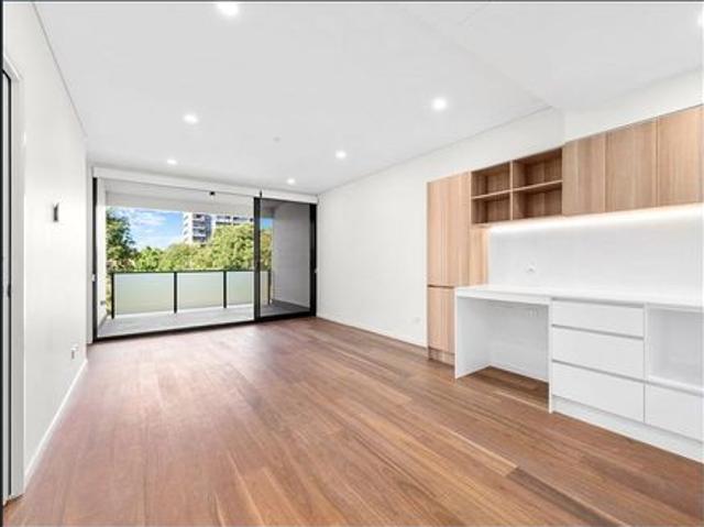 Unique Opportunity Cello Residences, Stones Corner 1 Bedroom, 1 Bathroom