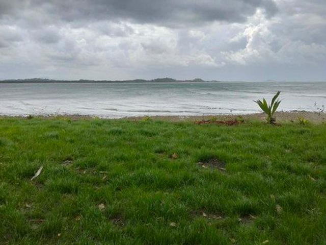 Unique opportunity, beach front beautiful views, watch the whales from your own balcony