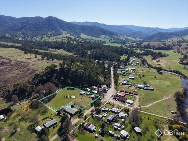 Unique Opportunity in the Heart Of Dargo!