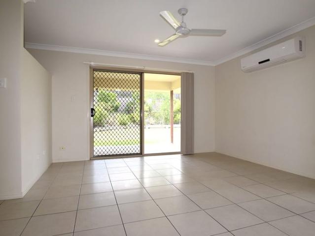 UNIQUE LARGE FAMILY HOME IN QUIET CUL DE SAC!