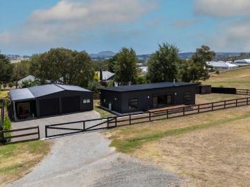 Yass, Yass Valley, Victoria - Garden, Equipped kitchen