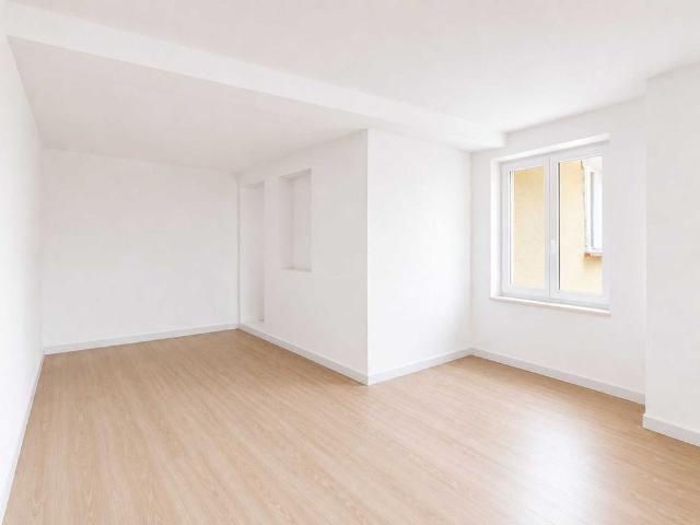 Unique, newly renovated 4.5 room maisonette apartment