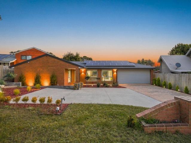 Unique smart house >> Store energy during the day and use it at night!