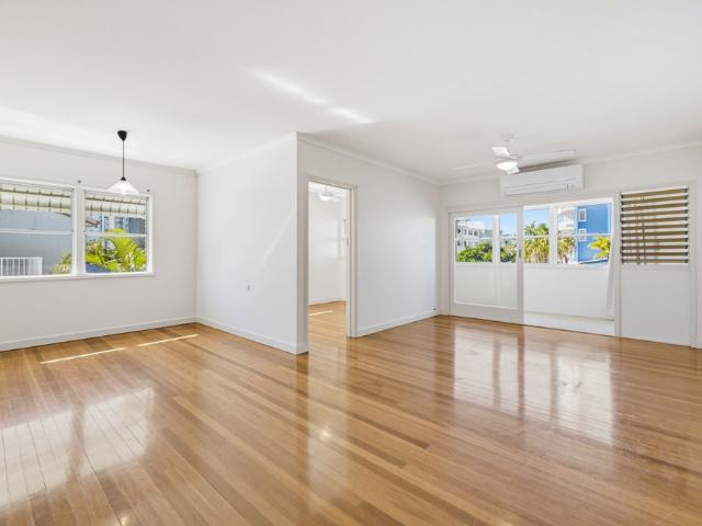 Unique Spacious Home in the Heart of Maroochydore