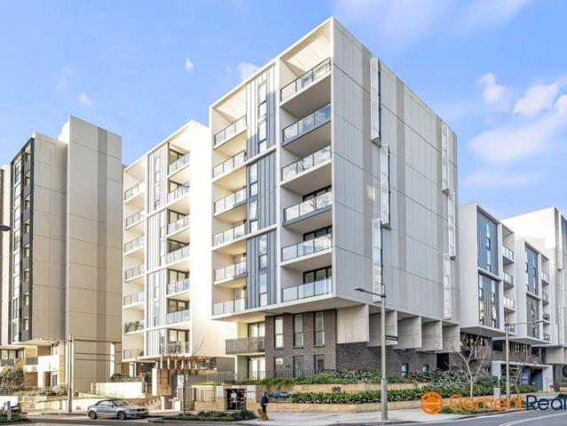 Unique Split Level Residence | 2 Bedrooms + Study | 3 Balconies for Exceptional Ventilation